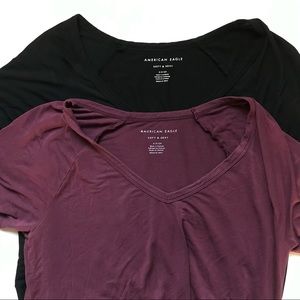 2 American Eagle Soft & Sexy V Neck Tee, Small